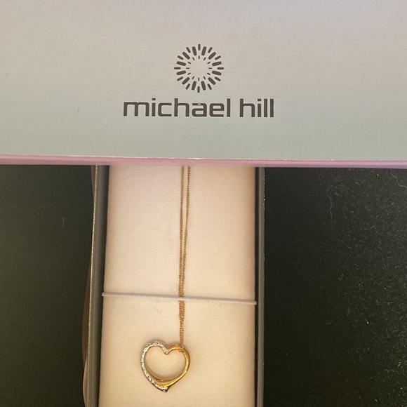 Micheal Hill 10K Gold Open Heart Necklace - Picture 2 of 2